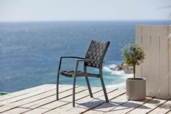 Chaise Empilable JEKSEN Noir -Magasin De Meubles 122323