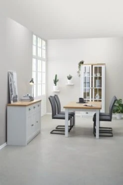 Table MARKSKEL 150x193 Blanc/coloris Chêne -Magasin De Meubles 139172