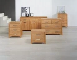 Royal Oak Commode 4 Tiroirs HUGGET étroit Chêne -Magasin De Meubles 139432 1