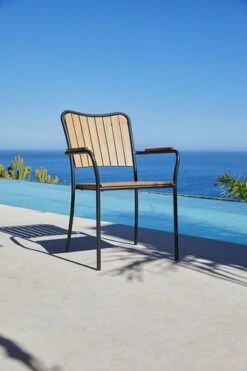 Chaise Empilable BASTRUP Naturel/noir -Magasin De Meubles 201313