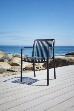 Chaise Empilable NABBEN Noir -Magasin De Meubles 201316