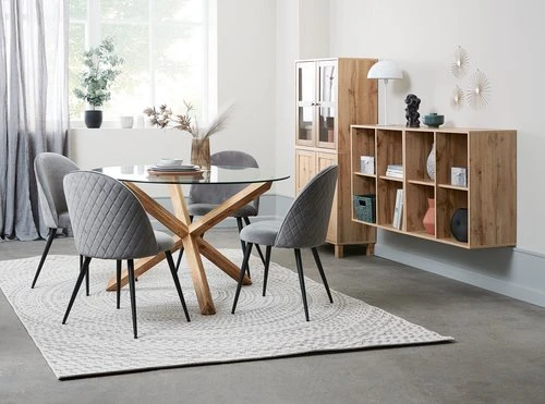 AGERBY Ø119 Table Chêne + 4 KOKKEDAL Chaises Velours Gris 2 AGERBY Ø119 Table Chêne + 4 KOKKEDAL Chaises Velours Gris – Image 2